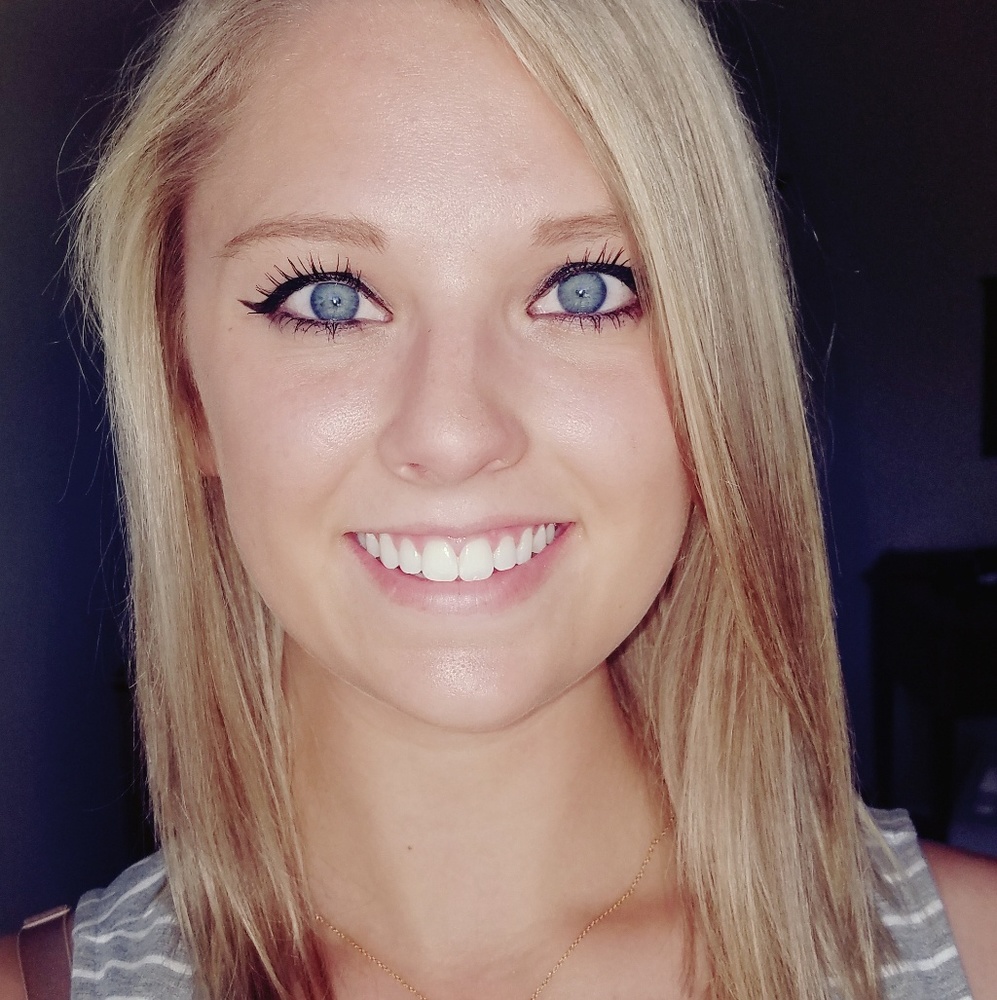 Meet your Posher, Mackenzie